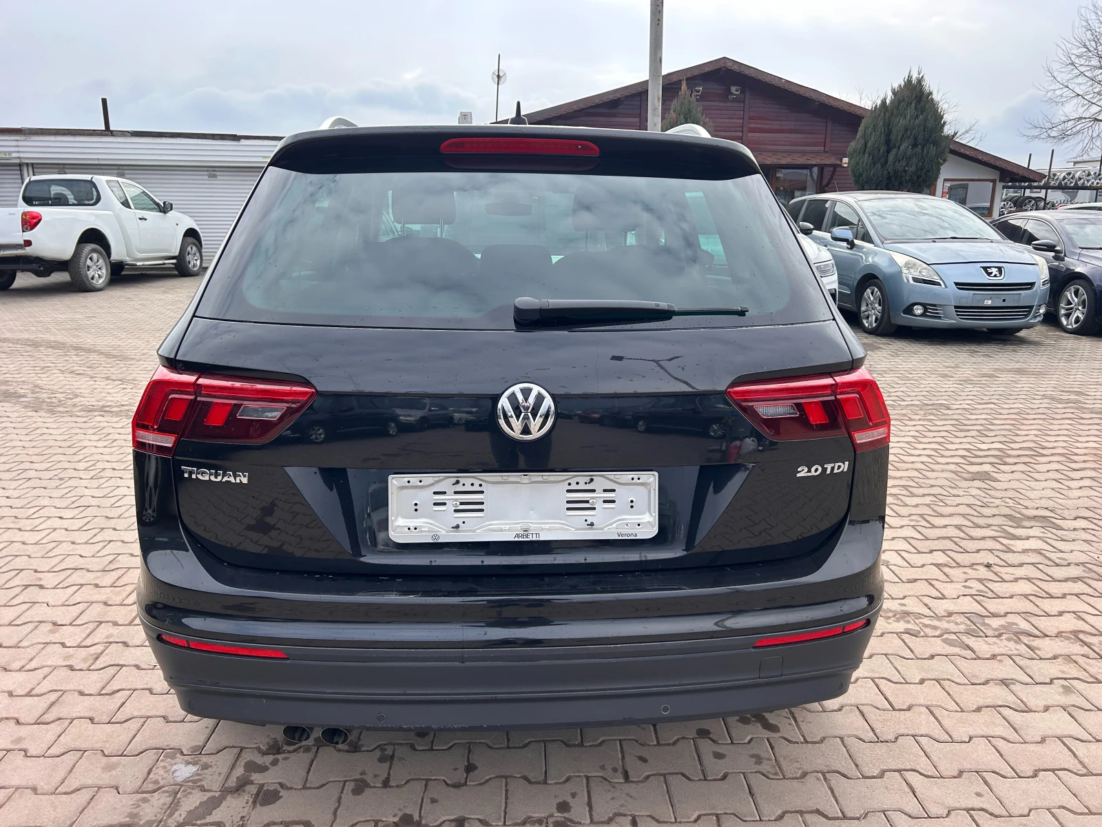 VW Tiguan 2.0TDI AVTOMAT/NAVI EURO 6 - изображение 7