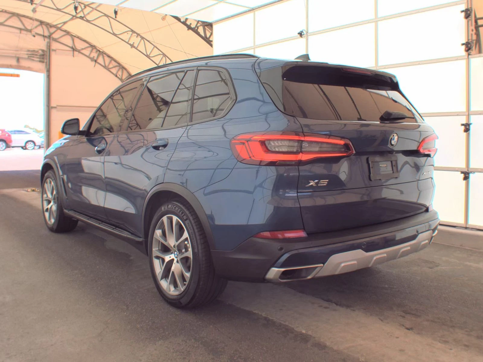 BMW X5 ПОДГРЕВ* КАМЕРА* КЕЙЛЕС* LANE* ASSIST - изображение 4