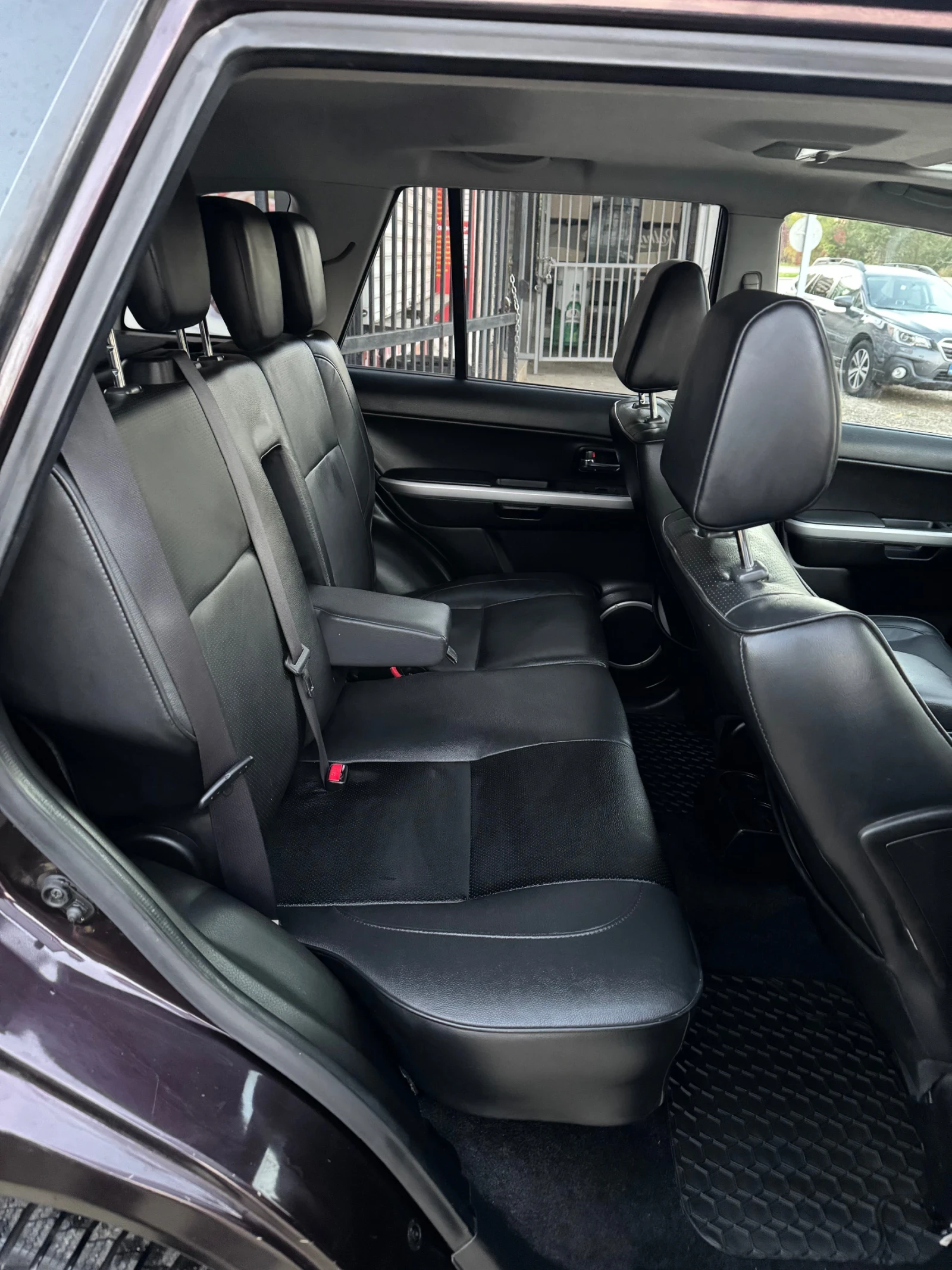 Suzuki Grand vitara 3.2 I V6 FaceLift Edition FULL   | Mobile.bg   15