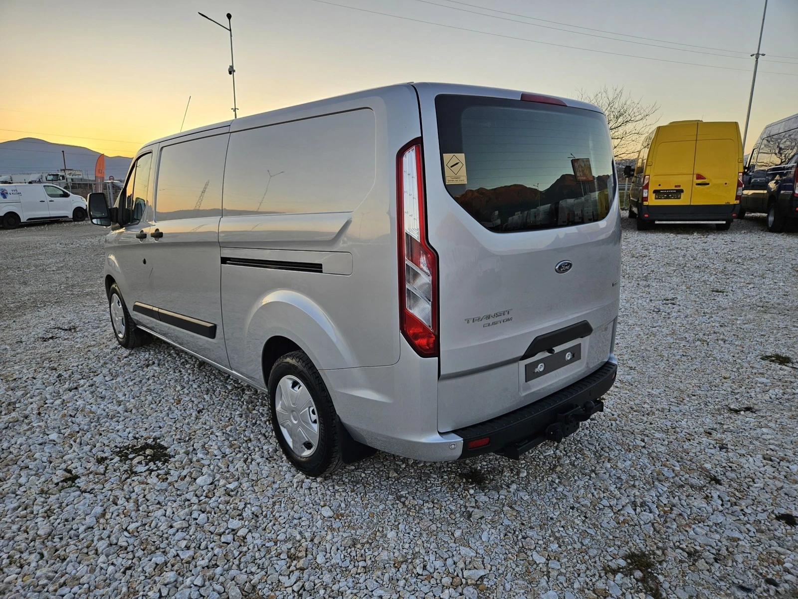 Ford Transit Custom - изображение 3