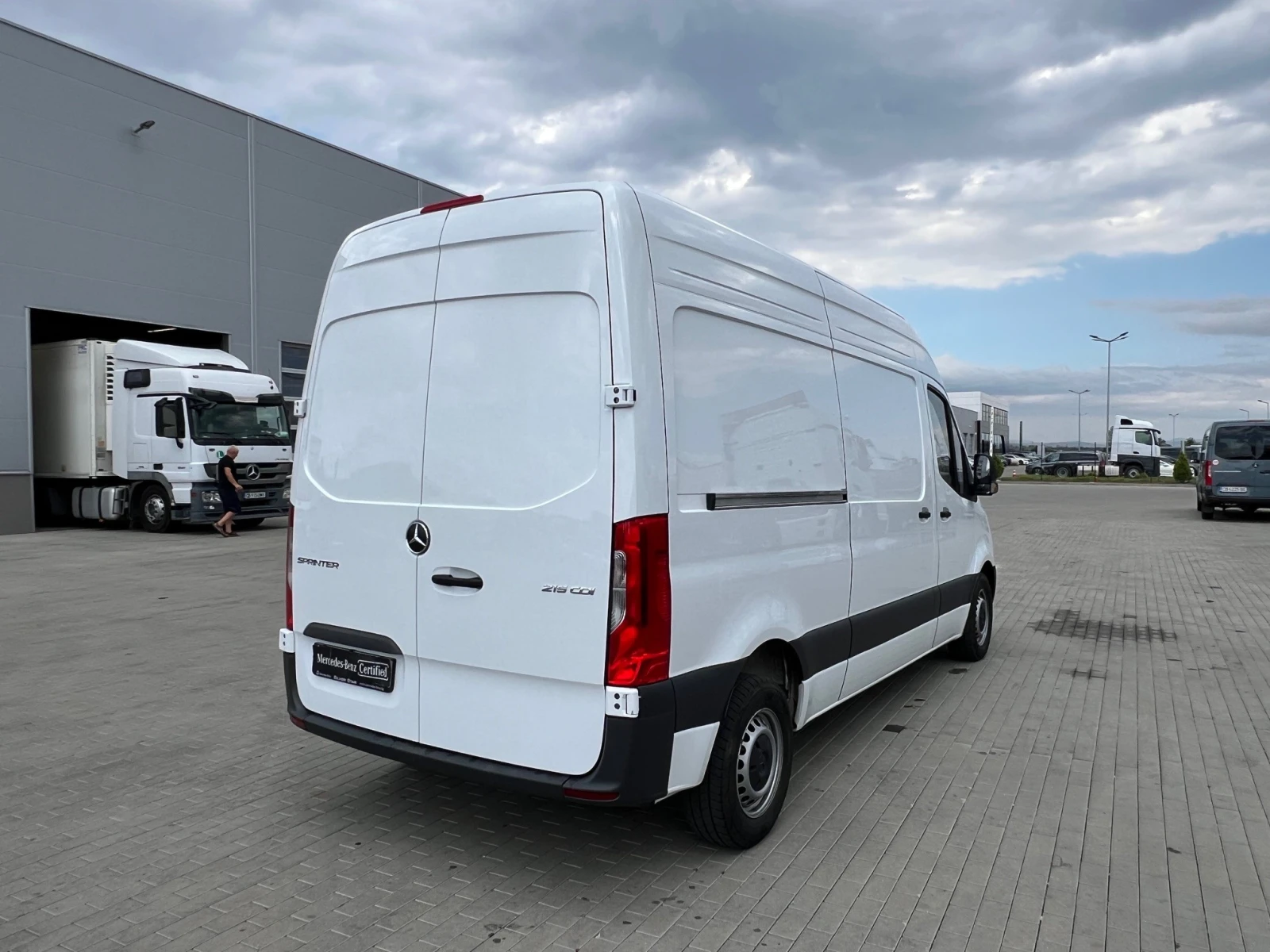 Mercedes-Benz Sprinter 215 KA - изображение 5
