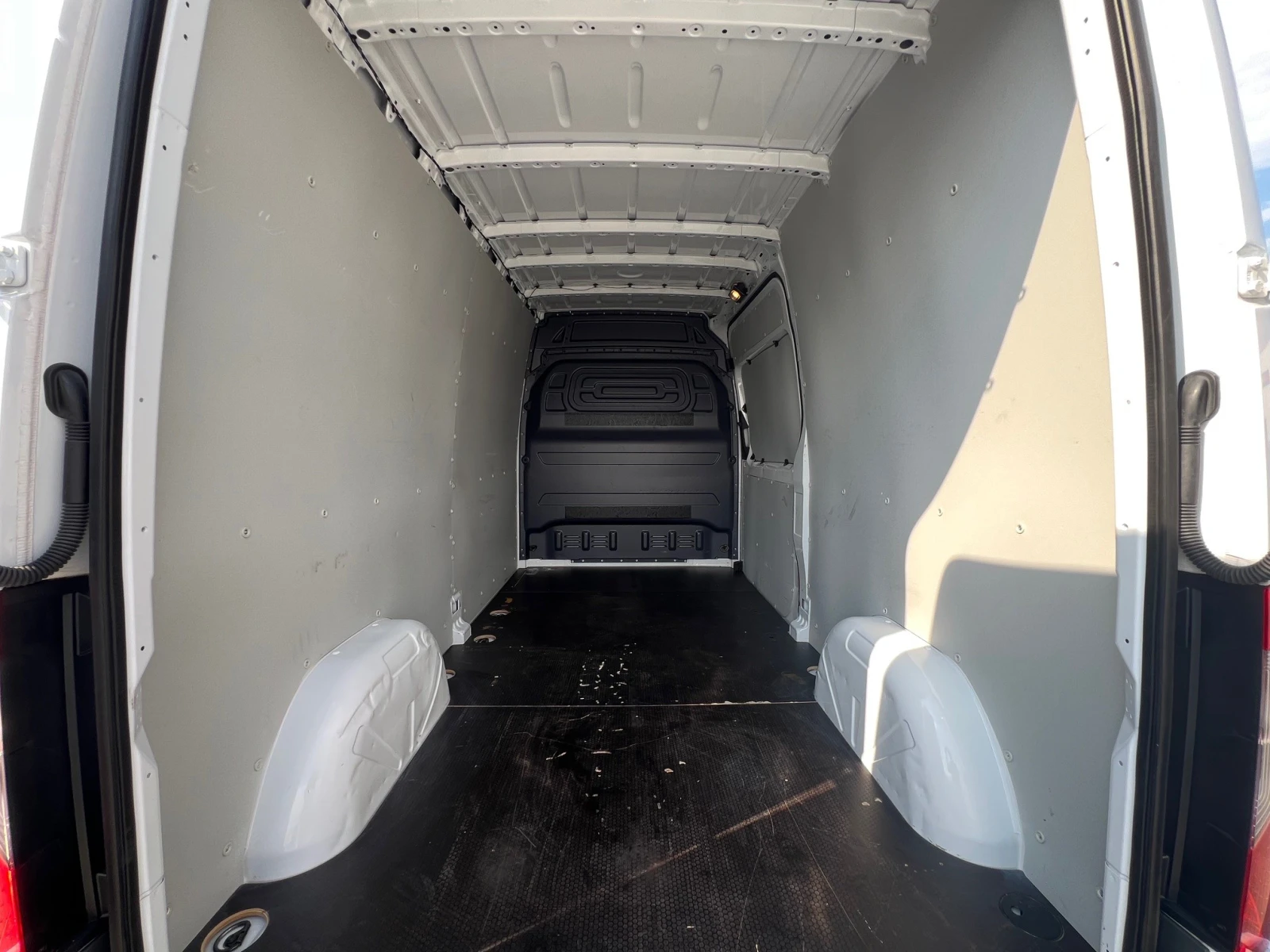 Mercedes-Benz Sprinter 215 KA - изображение 10