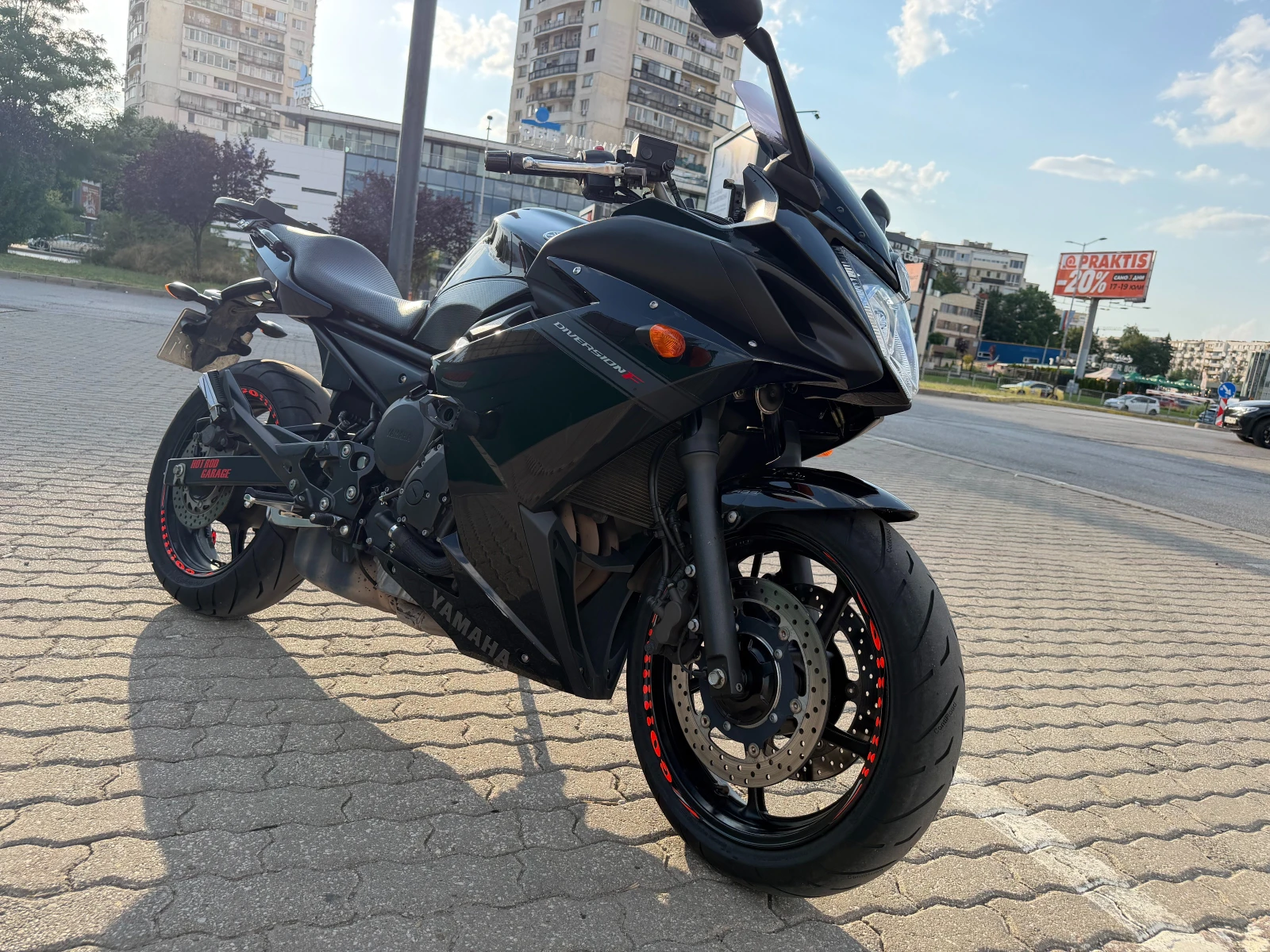 Yamaha XJ6 Diversion F