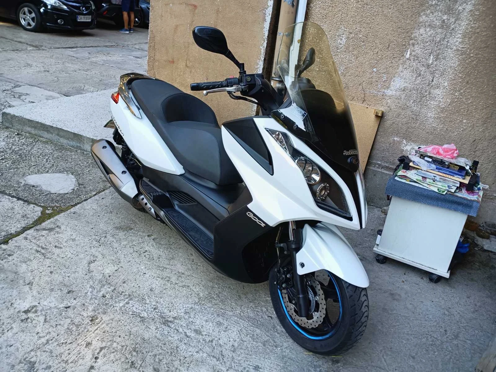 Kymco Downtown 300