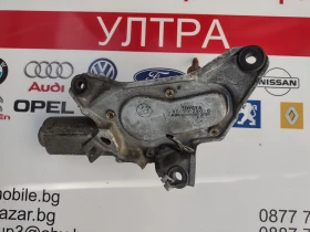 85020-28010 Моторче задна чистачка за TOYOTA PREVIA  8502028010