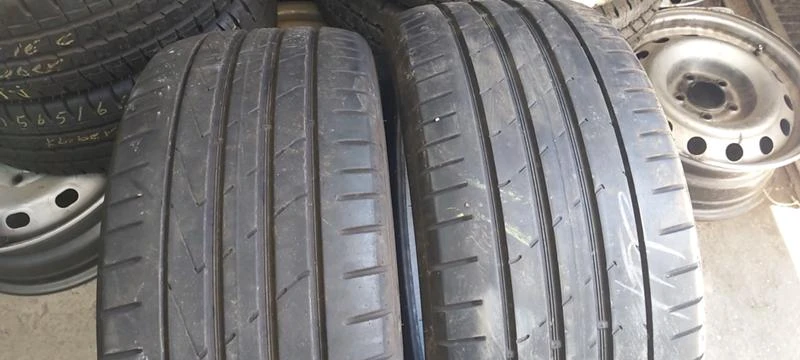 Гуми Летни 245/45R18, снимка 1 - Гуми и джанти - 33540221