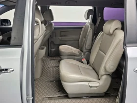 Kia Carnival 2.2 CRDI, снимка 11