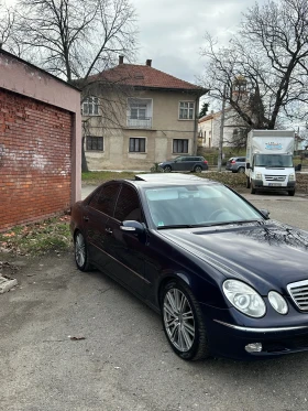 Mercedes-Benz E 240, снимка 3