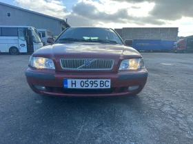 Volvo V40, снимка 2