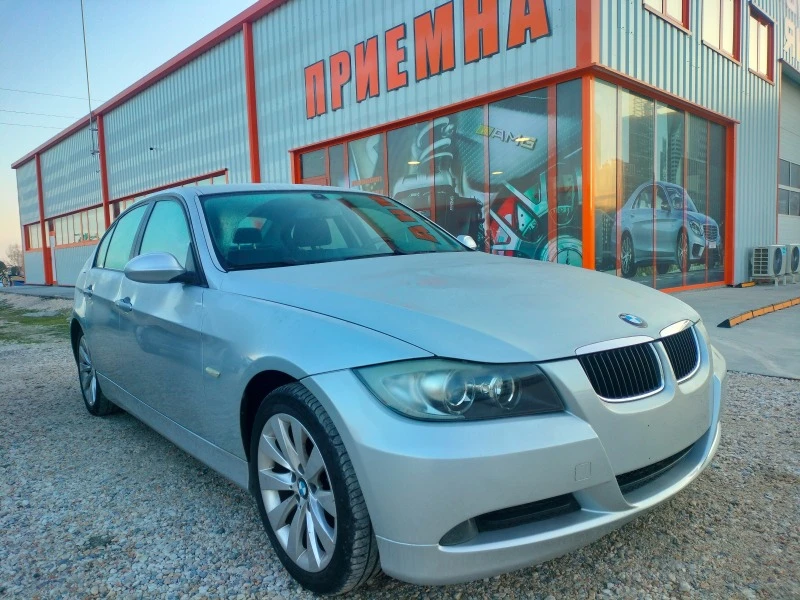 BMW 318 i, снимка 2 - Автомобили и джипове - 45046061