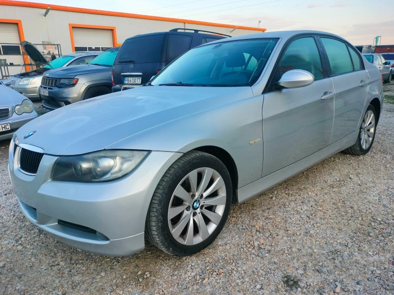 BMW 318 i, снимка 3 - Автомобили и джипове - 45046061