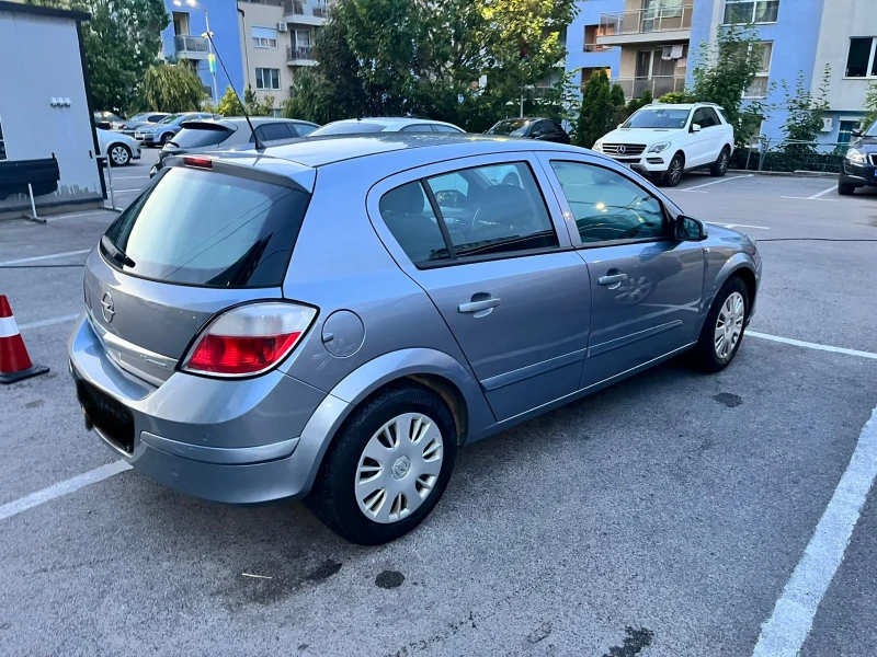 Opel Astra, снимка 10 - Автомобили и джипове - 46905088