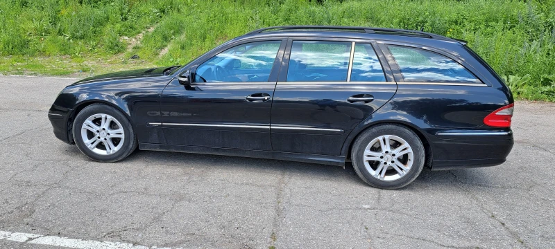 Mercedes-Benz E 220 S211, снимка 2 - Автомобили и джипове - 47735986