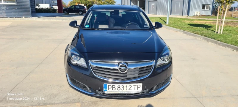 Opel Insignia, снимка 1 - Автомобили и джипове - 48105763