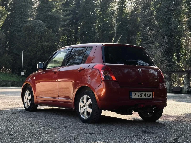 Suzuki Swift, снимка 2 - Автомобили и джипове - 48854085