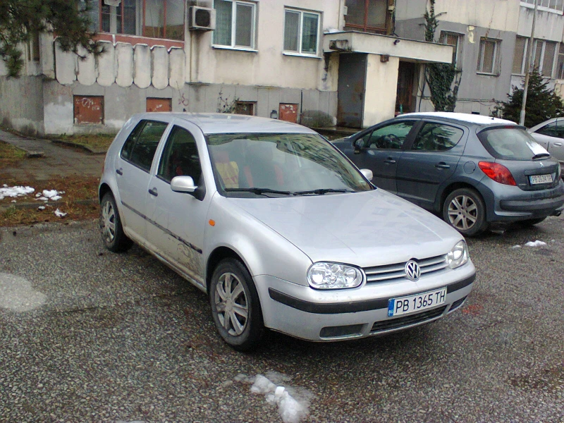 VW Golf 4       * * КЛИМАТИК* * , снимка 2 - Автомобили и джипове - 49441368