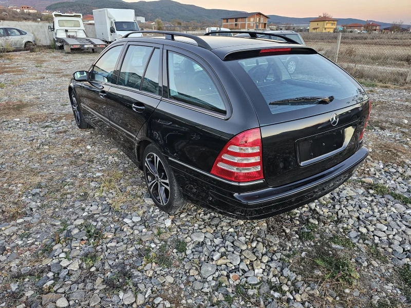 Mercedes-Benz C 200, снимка 10 - Автомобили и джипове - 49504214