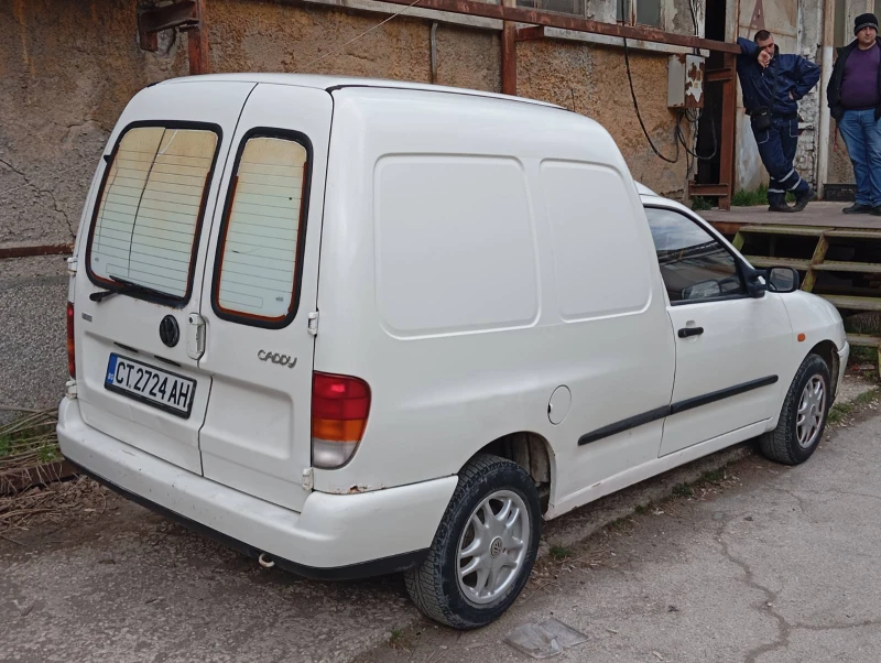 VW Caddy, снимка 7 - Автомобили и джипове - 49575463