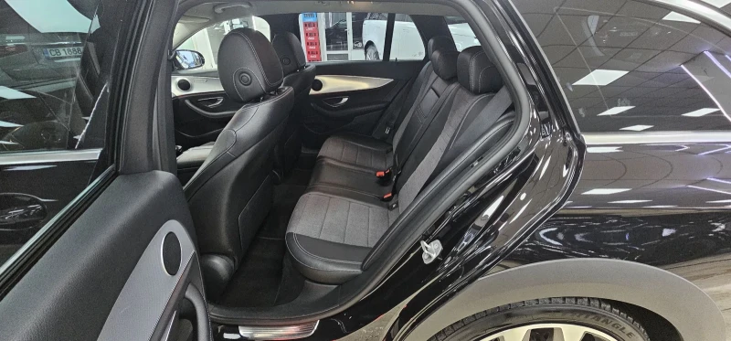 Mercedes-Benz E 220 ALLTRREAIN 220 4 MATIC 9G 360 MULTIBEAM , снимка 12 - Автомобили и джипове - 52225178