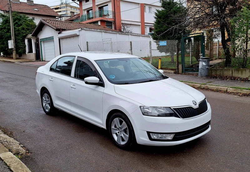 Skoda Rapid Седан 2016г. EURO6 1.6tdi 115кс , снимка 8 - Автомобили и джипове - 53037896