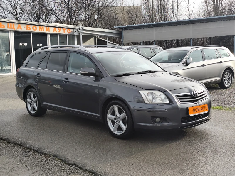 Toyota Avensis 2.2D-4D* Klimatronik* , снимка 3 - Автомобили и джипове - 53232235