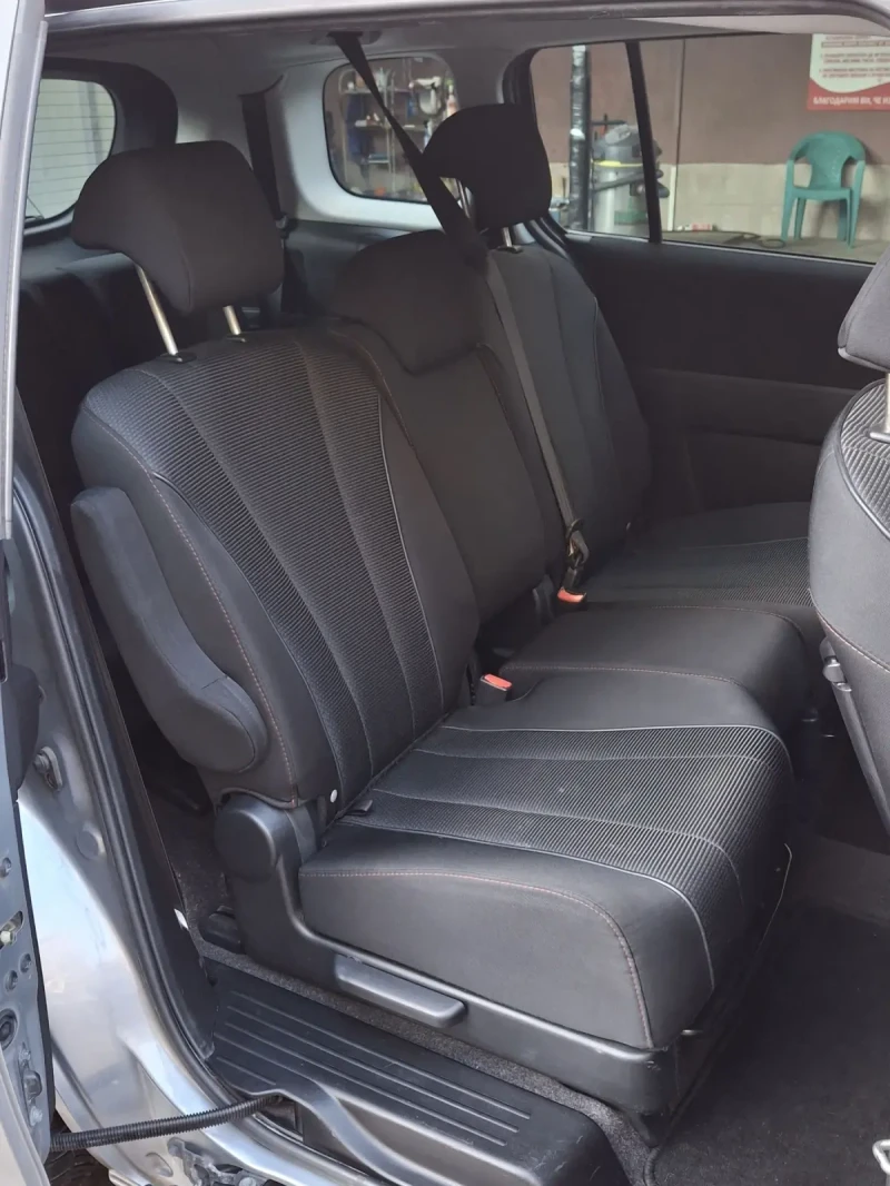 Mazda 5 Ван, снимка 9 - Автомобили и джипове - 53333965