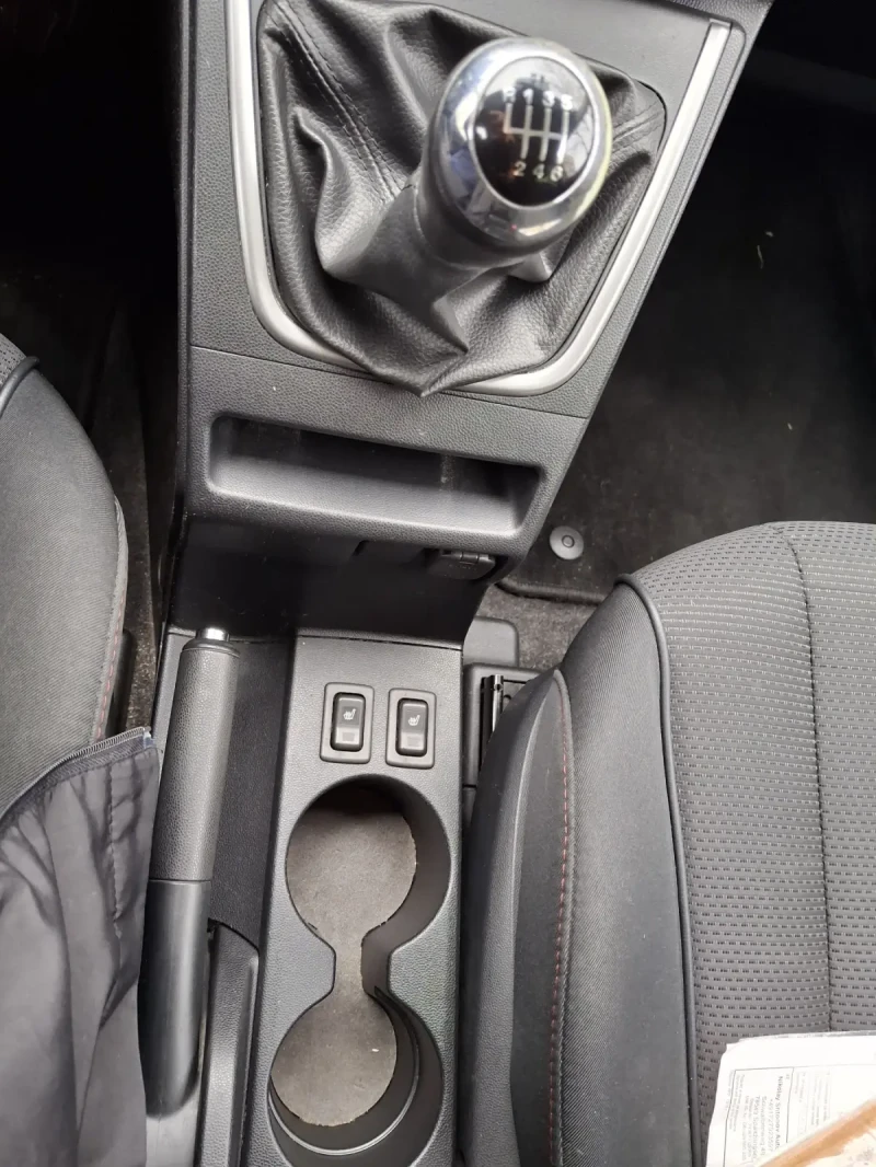 Mazda 5 Ван, снимка 14 - Автомобили и джипове - 53333965