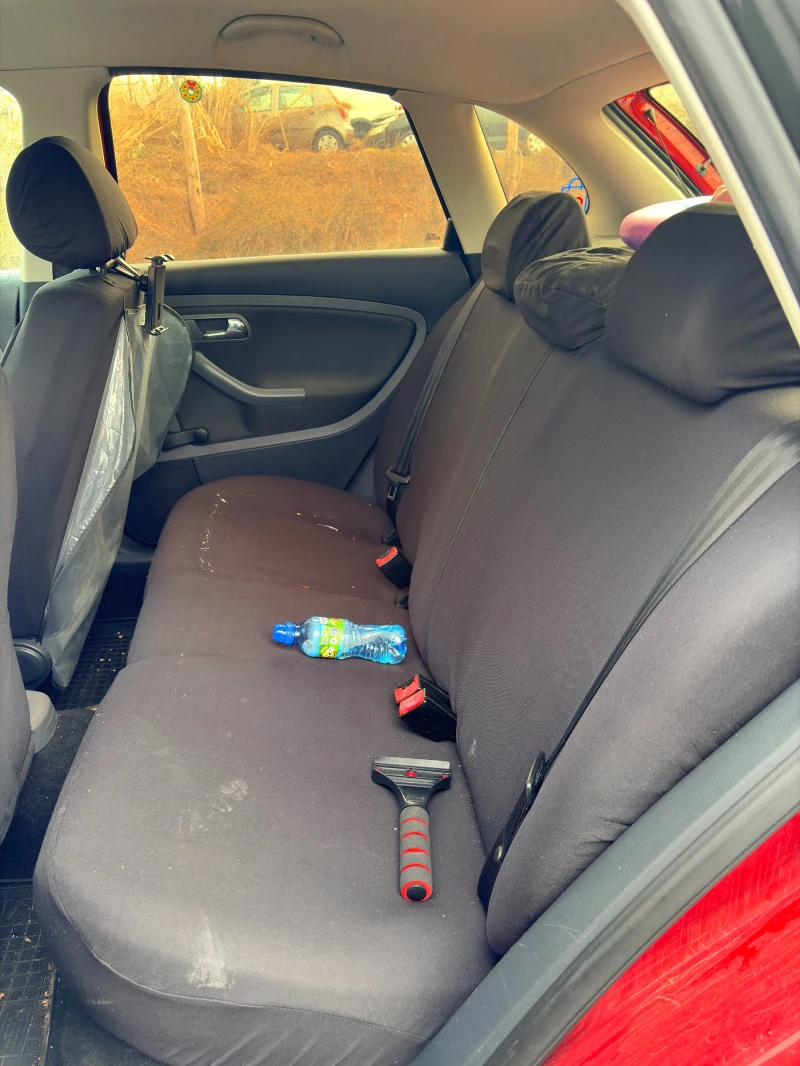 Seat Ibiza 6L, снимка 8 - Автомобили и джипове - 53439664