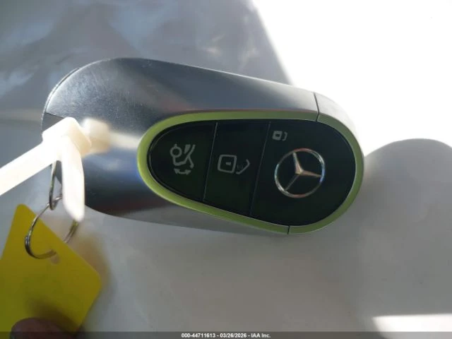 Mercedes-Benz EQS 580* 4MATIC* КОЖА* ПОДГРЕВ* ОБДУХВАНЕ* ПАНОРАМА* F, снимка 10 - Автомобили и джипове - 54831096
