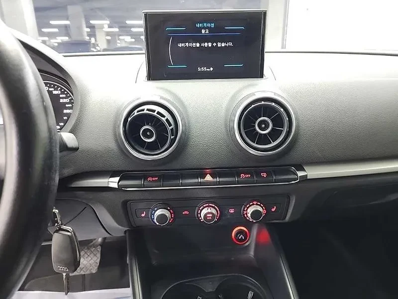 Audi A3, снимка 10 - Автомобили и джипове - 55651119