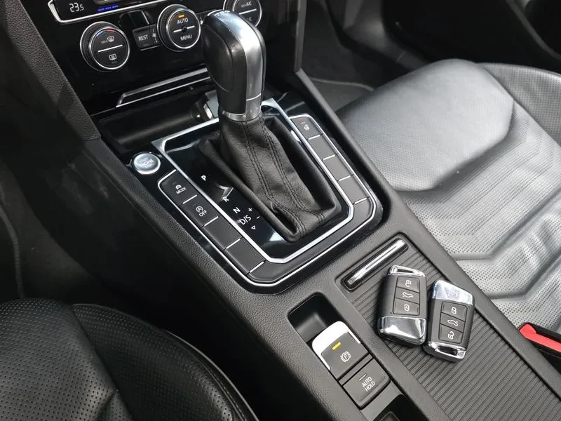 VW Arteon 2.0 Tdi Prestige, снимка 9 - Автомобили и джипове - 56652322