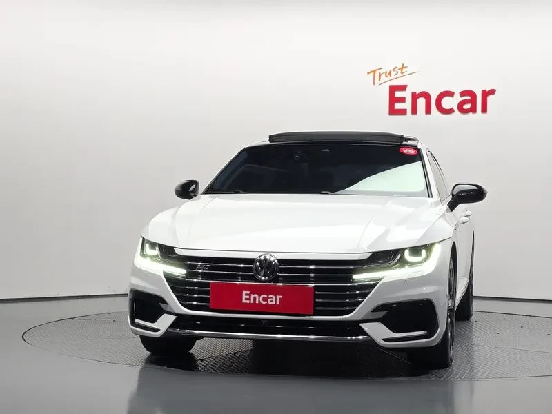 VW Arteon 2.0 Tdi Prestige, снимка 3 - Автомобили и джипове - 56652322