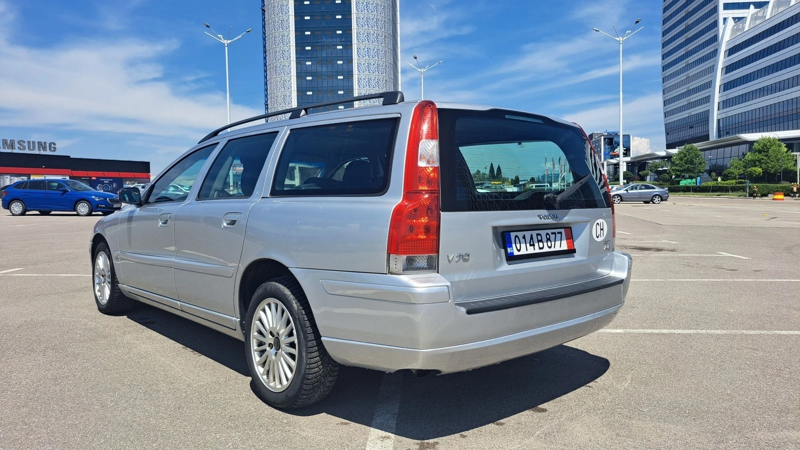 Volvo V70 2.5T AWD - изображение 8