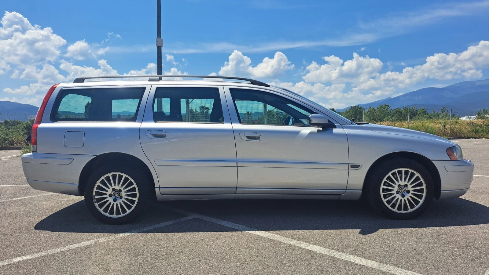 Volvo V70 2.5T AWD - изображение 7