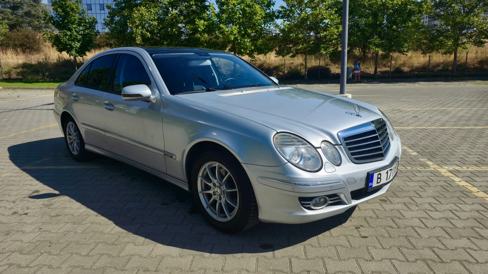 Mercedes-Benz E 320 Авангард - изображение 2
