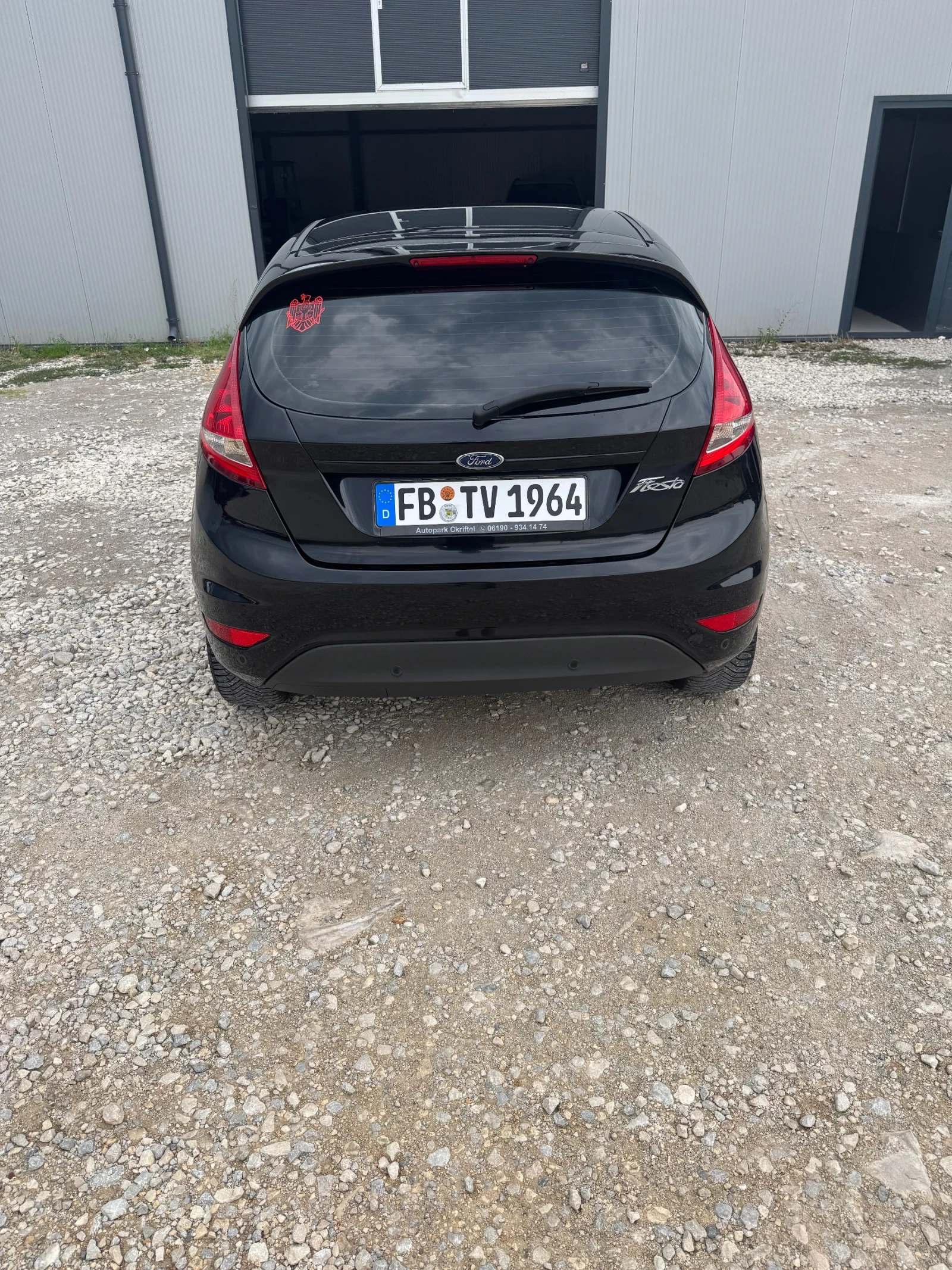 Ford Fiesta  - изображение 8