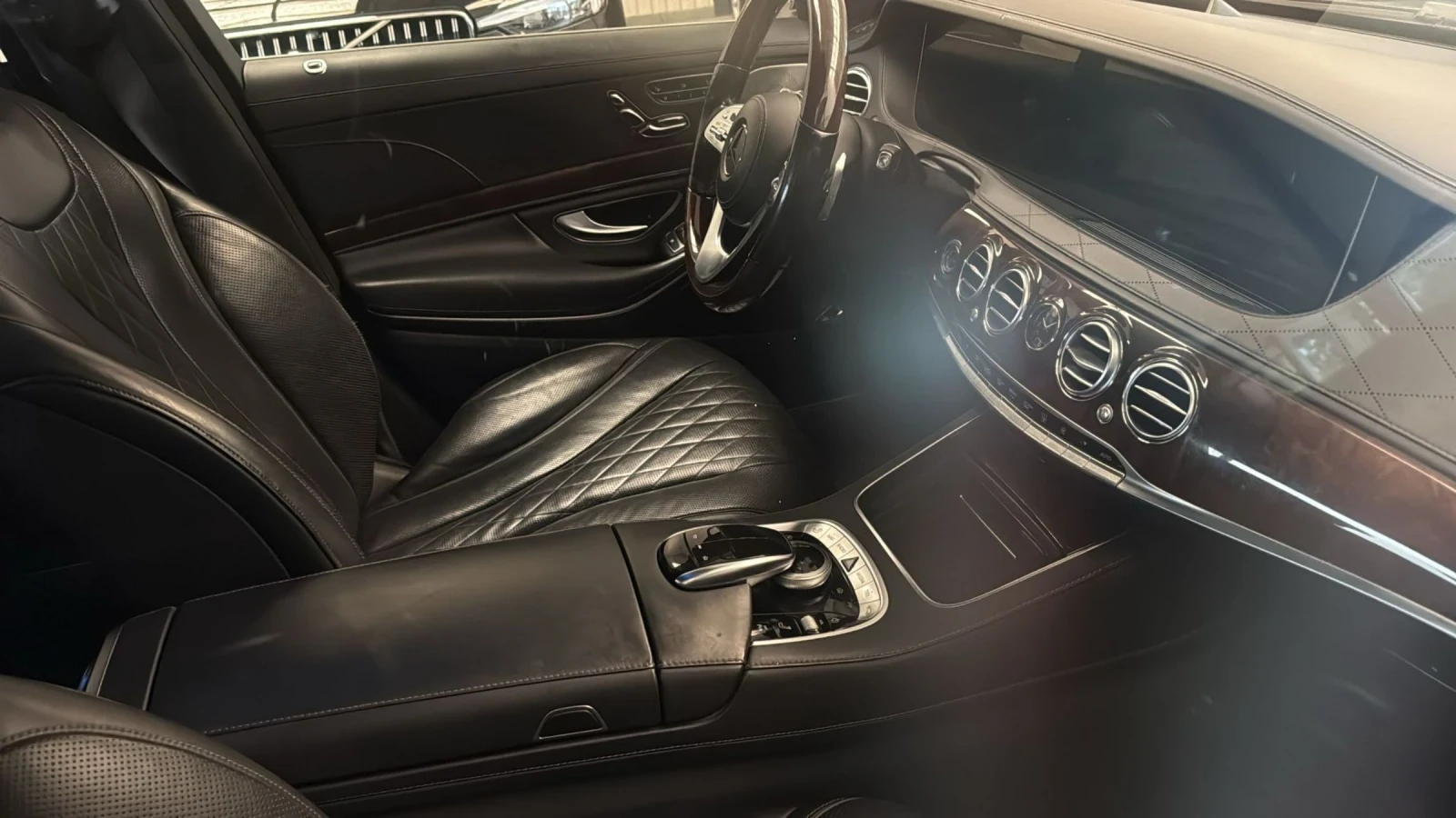 Mercedes-Benz S 560 Очакван внос Mercedes S560 Long* AMG Full - изображение 6