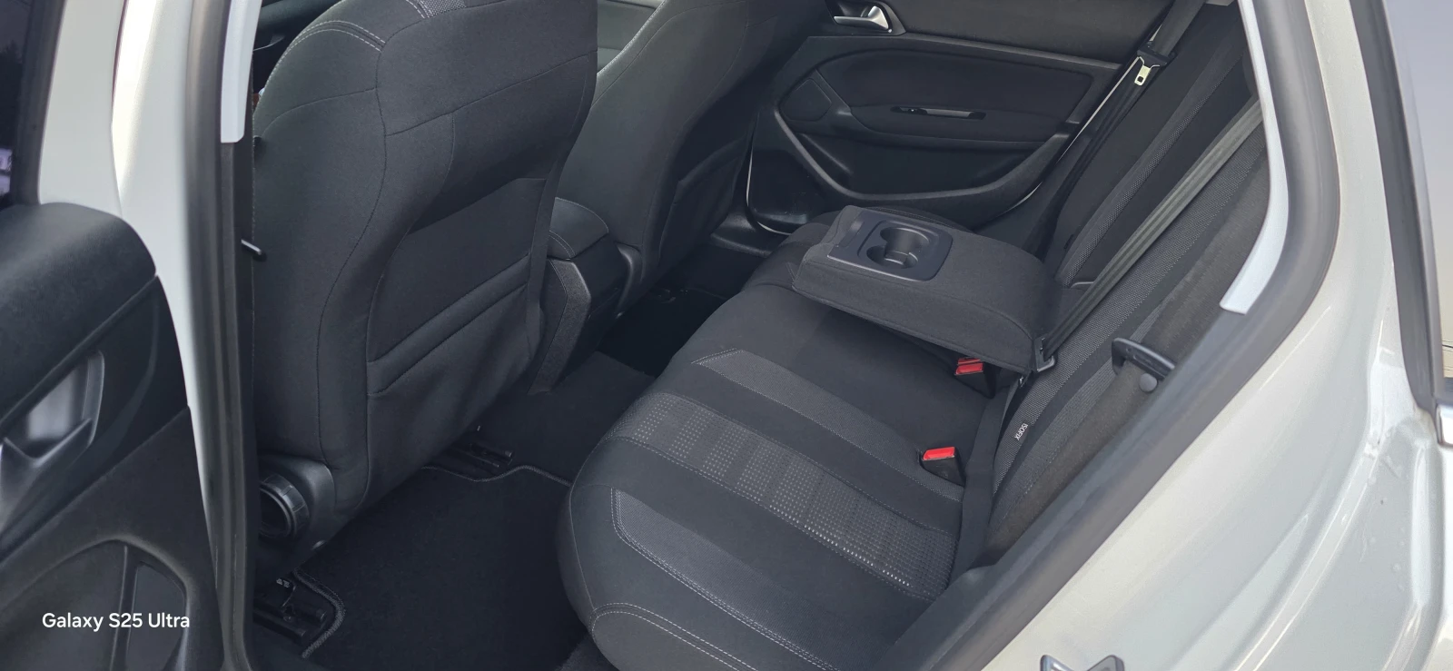 Peugeot 308 1.6 $ BlueHDI $ LED $ Navi $ | Mobile.bg — изображение 12