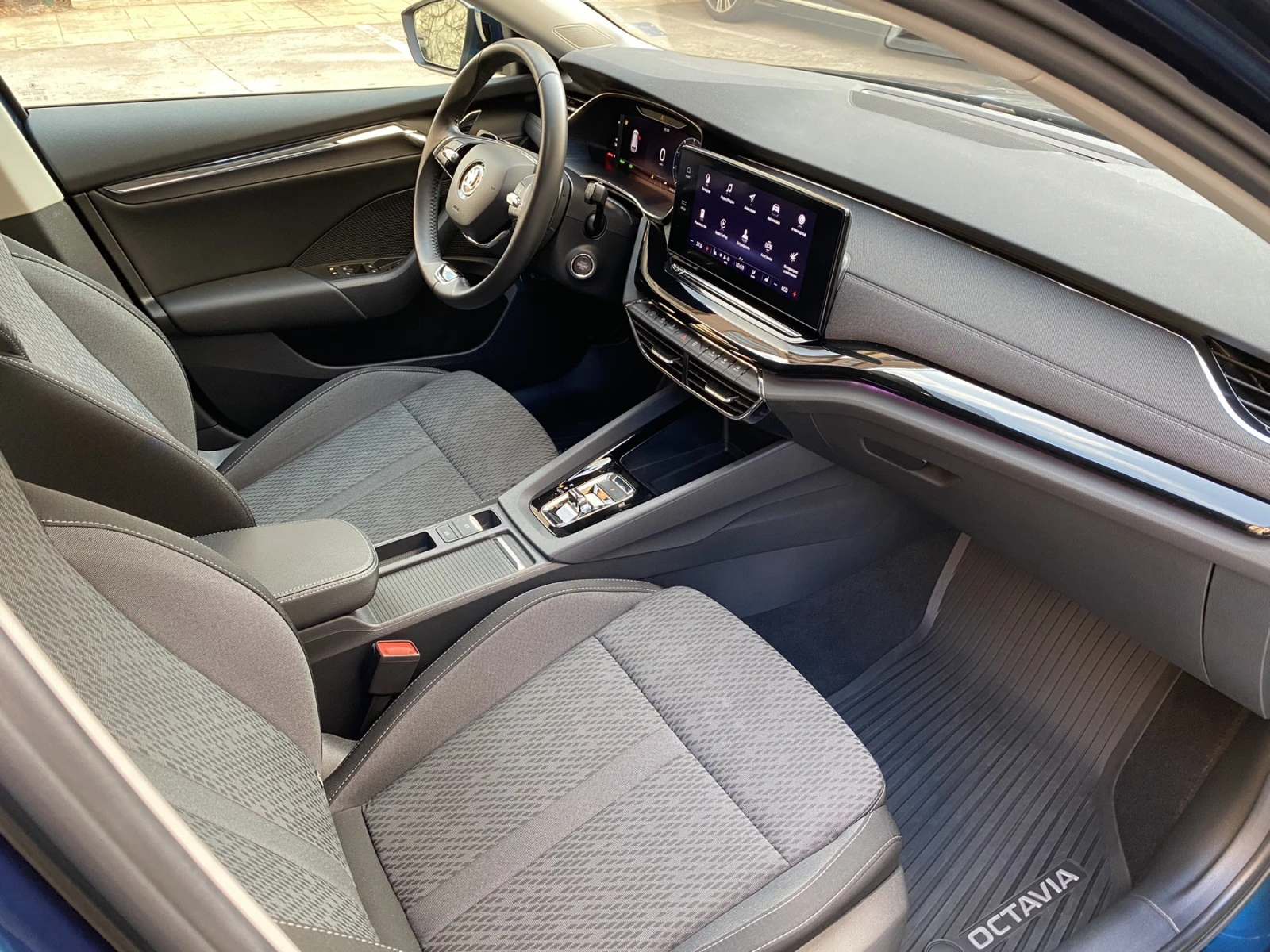 Skoda Octavia 1.4 TSI iV /PHEV/204��./DSG/Style + /Combi | Mobile.bg � ����������� 11