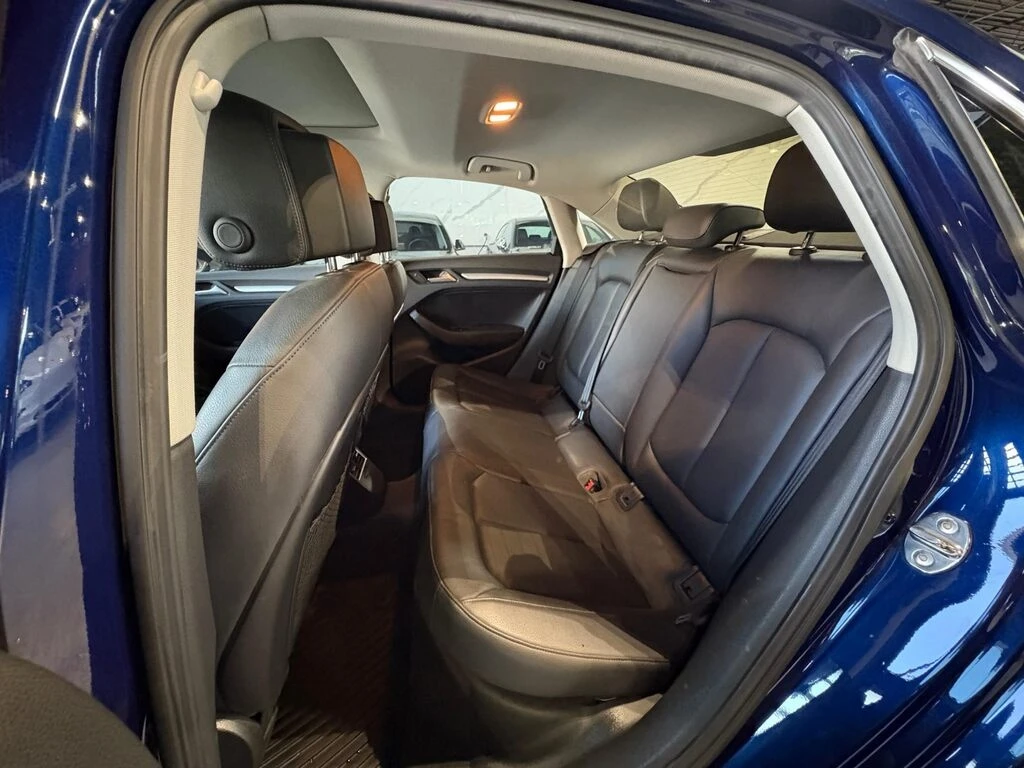Audi A3 * 4dr Sdn quattro 2.0T Komfort* No Accident* Mint  | Mobile.bg � ����������� 17