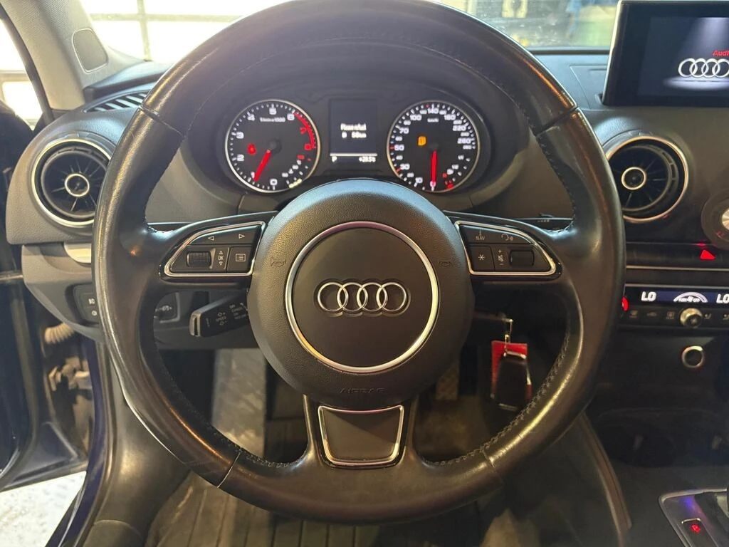Audi A3 * 4dr Sdn quattro 2.0T Komfort* No Accident* Mint  | Mobile.bg � ����������� 15