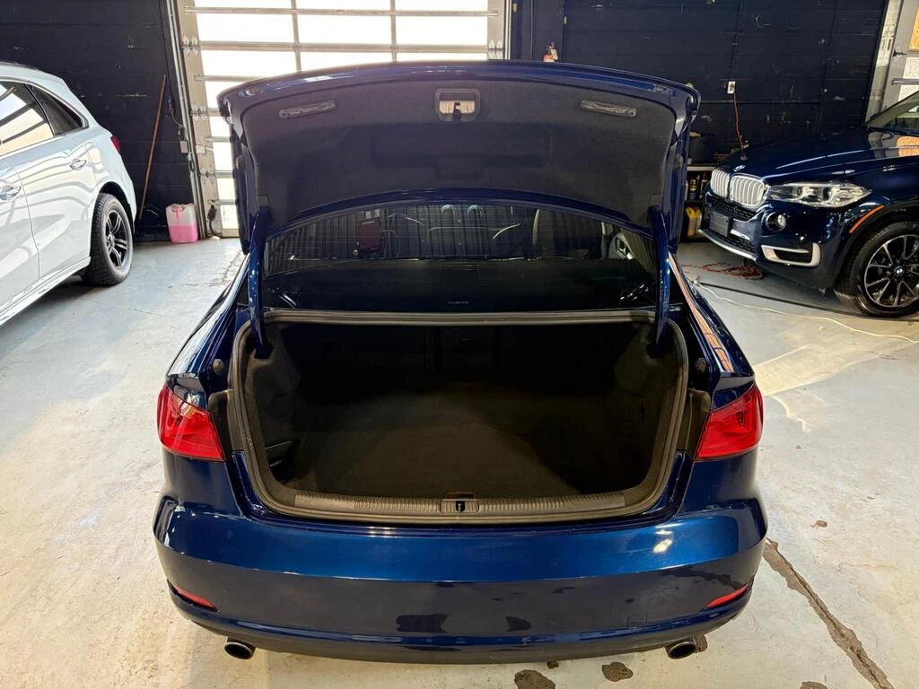 Audi A3 * 4dr Sdn quattro 2.0T Komfort* No Accident* Mint  | Mobile.bg � ����������� 7