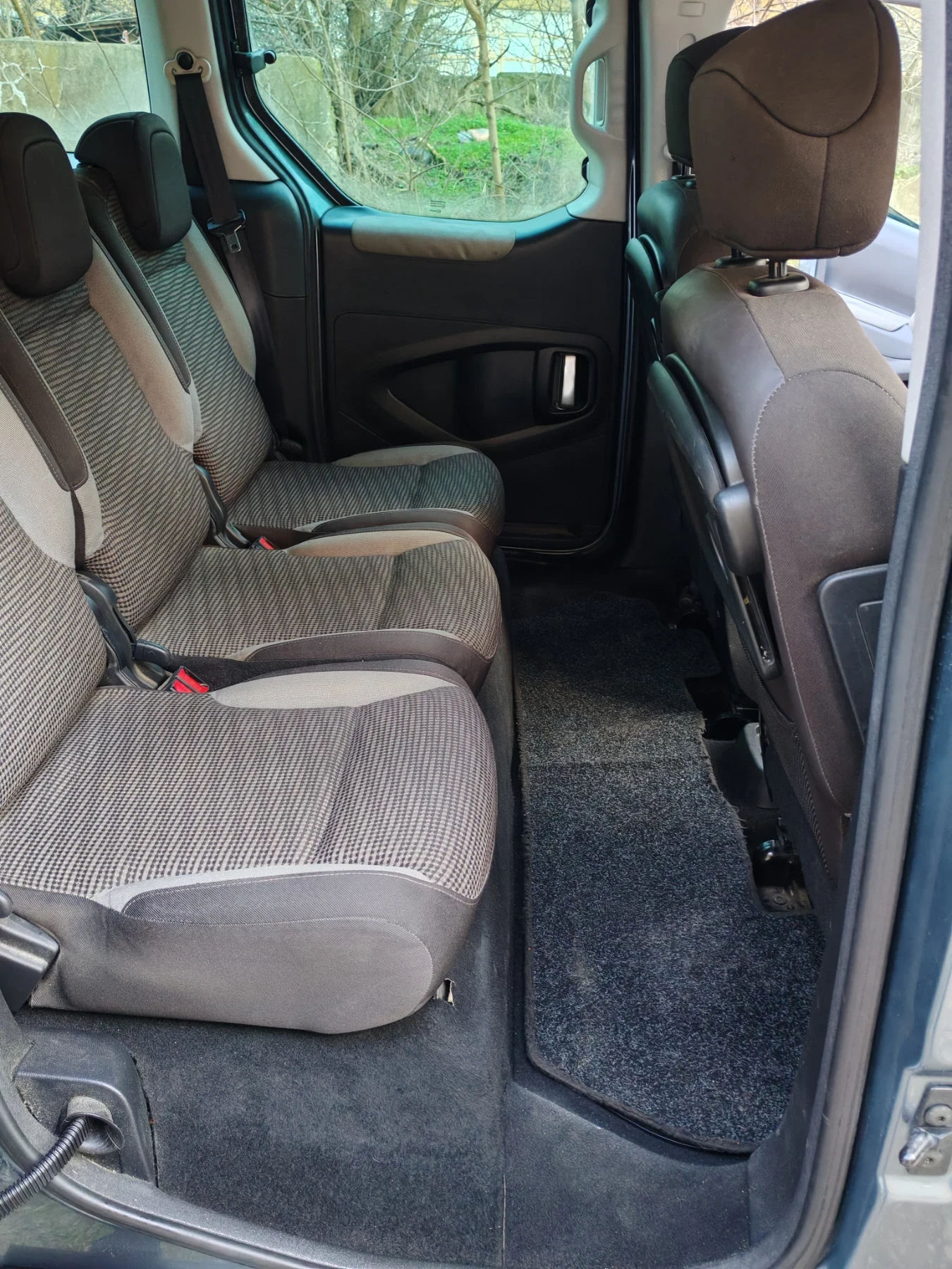 Peugeot Partner 1.6 HDI 109к.с. - изображение 8