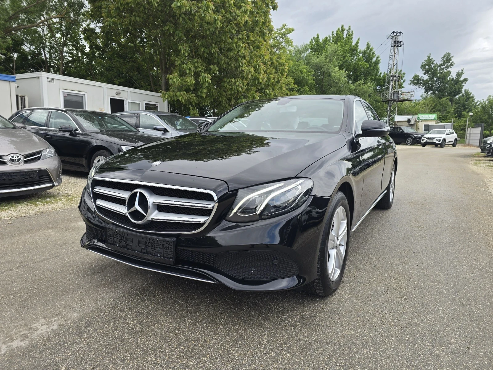 Mercedes-Benz E 220 D 194к.с Business Sport