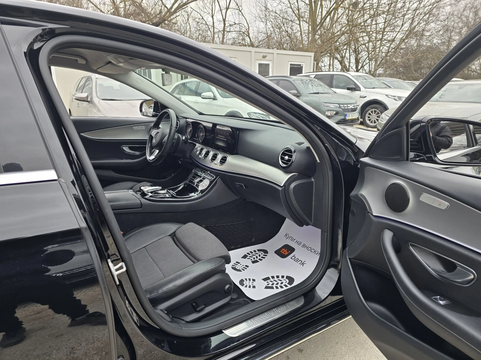 Mercedes-Benz E 220 D 194к.с Business Sport, снимка 13 - Автомобили и джипове - 53912471