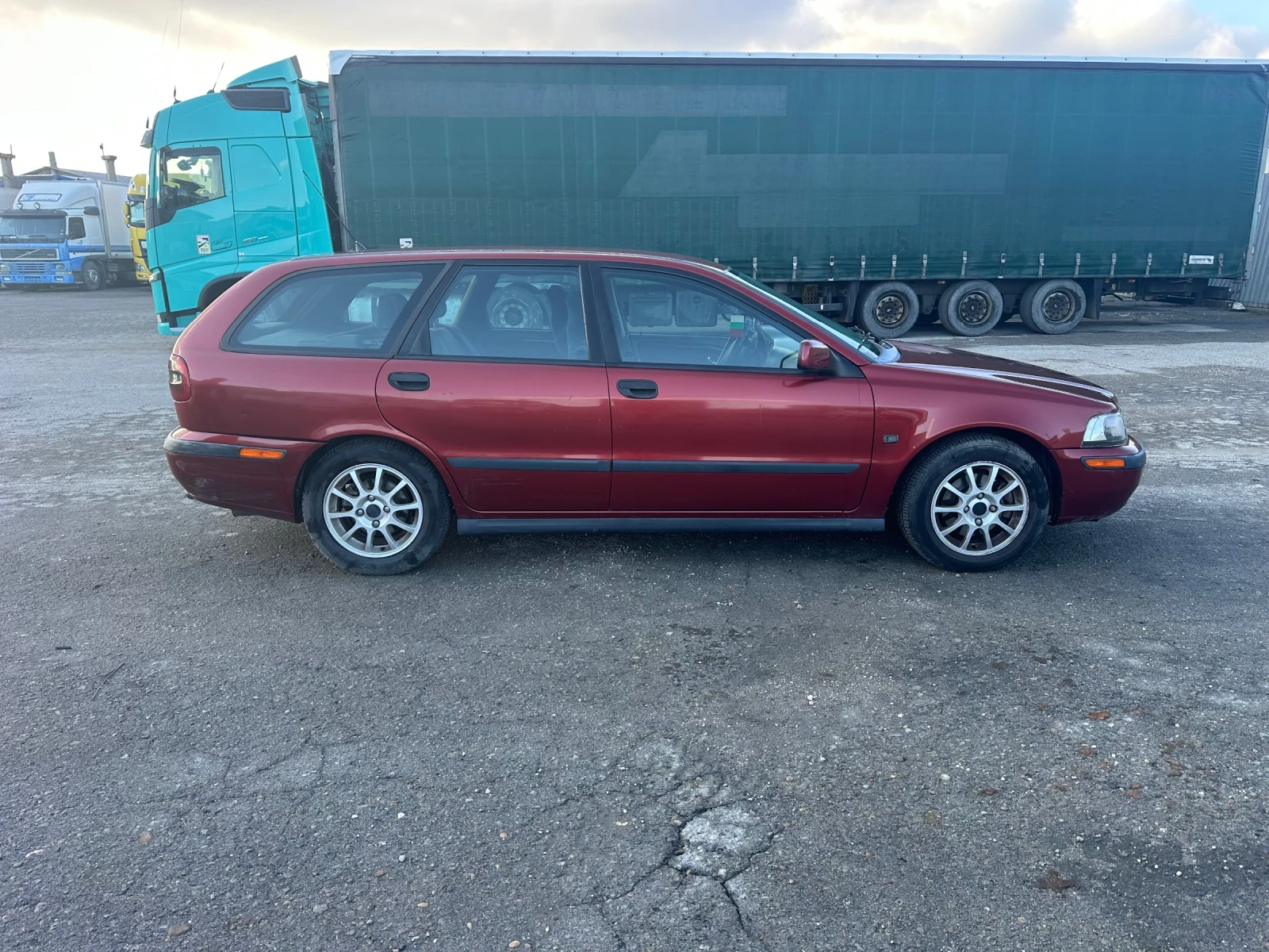 Volvo V40 | Mobile.bg � ����������� 5