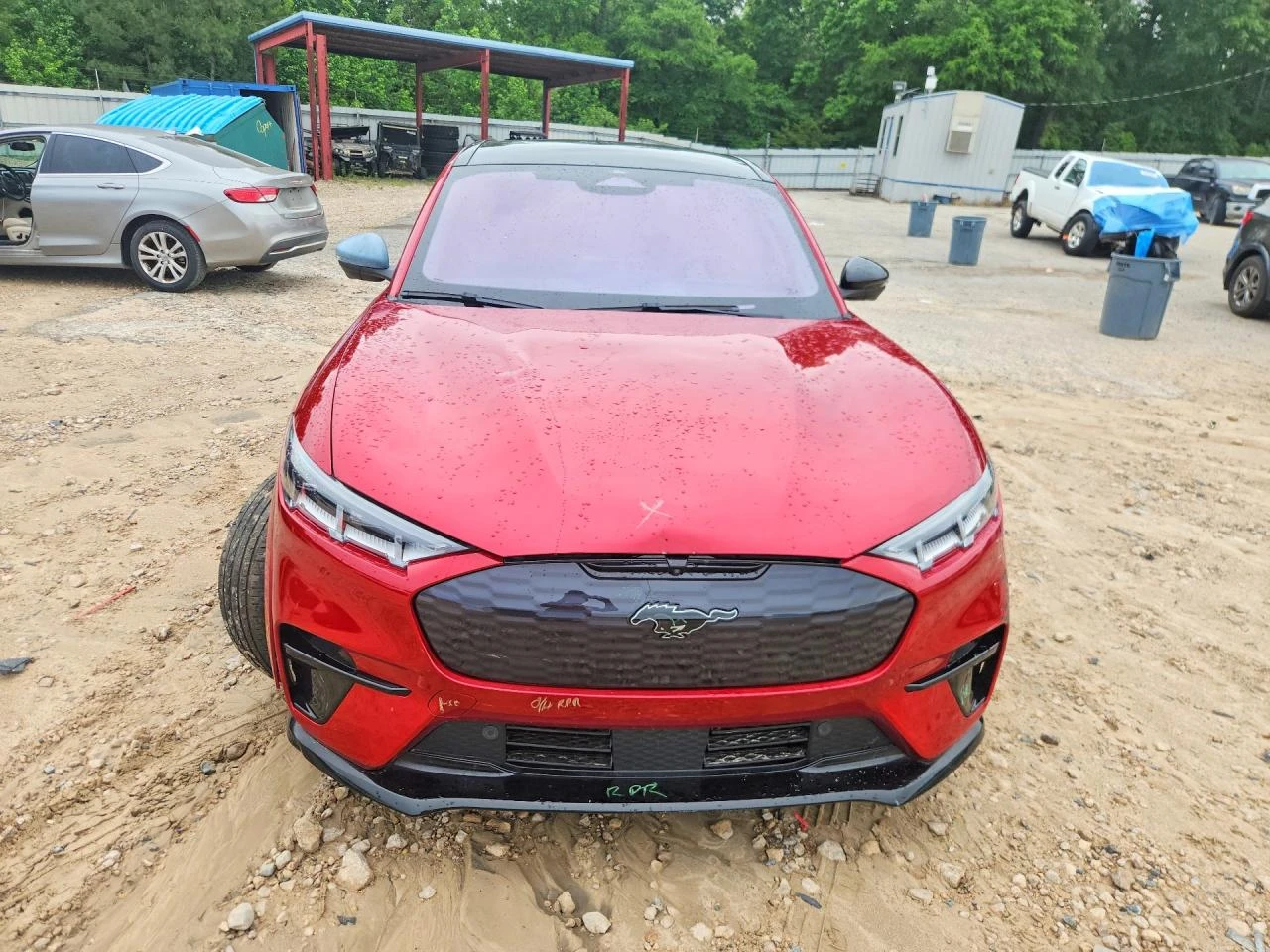 Ford Mustang Mach-E GT* AWD* ПОДГРЕВ* КАМЕРА* KEYLESS* , снимка 3 - Автомобили и джипове - 55012484
