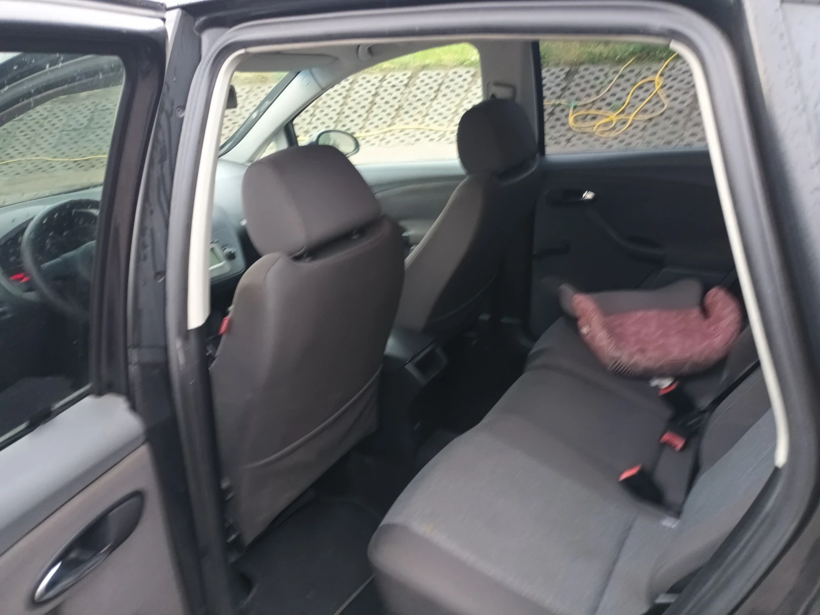 Seat Altea, снимка 7 - Автомобили и джипове - 55358859