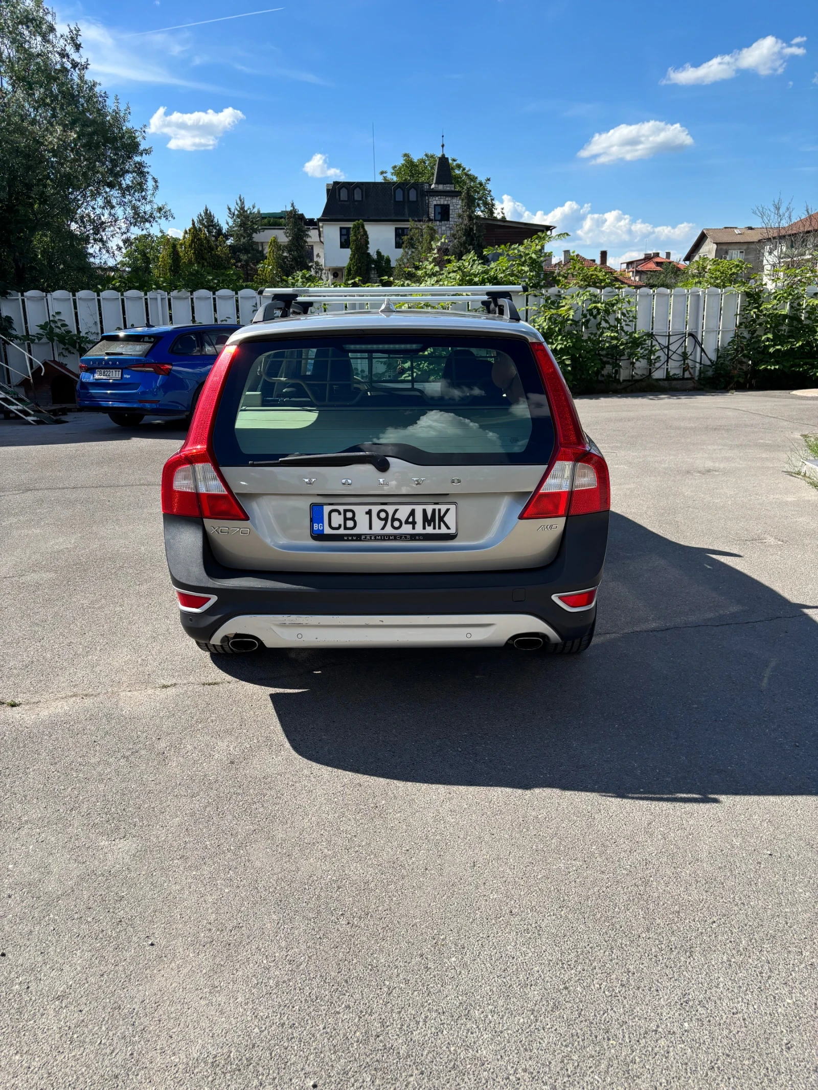Volvo Xc70 D5, снимка 16 - Автомобили и джипове - 55409337