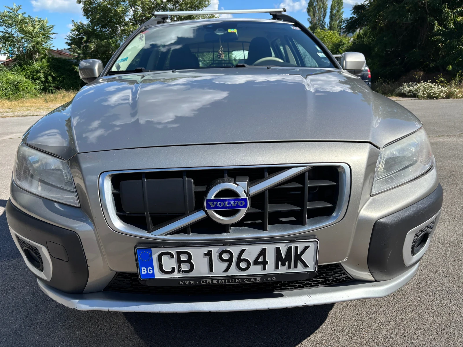 Volvo Xc70 D5, снимка 3 - Автомобили и джипове - 55409337